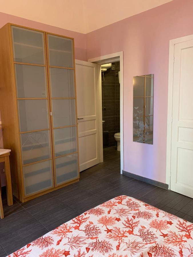 B&B Canova คาตาเนีย ภายนอก รูปภาพ